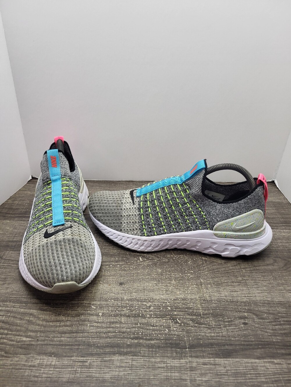 Nike React Phantom Run Flyknit 2 Crater Grey Running Shoes Sneakers Men's Sz 8.5